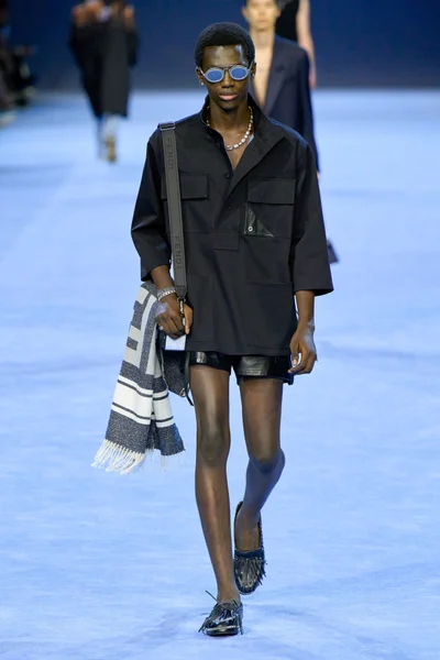 Look 51